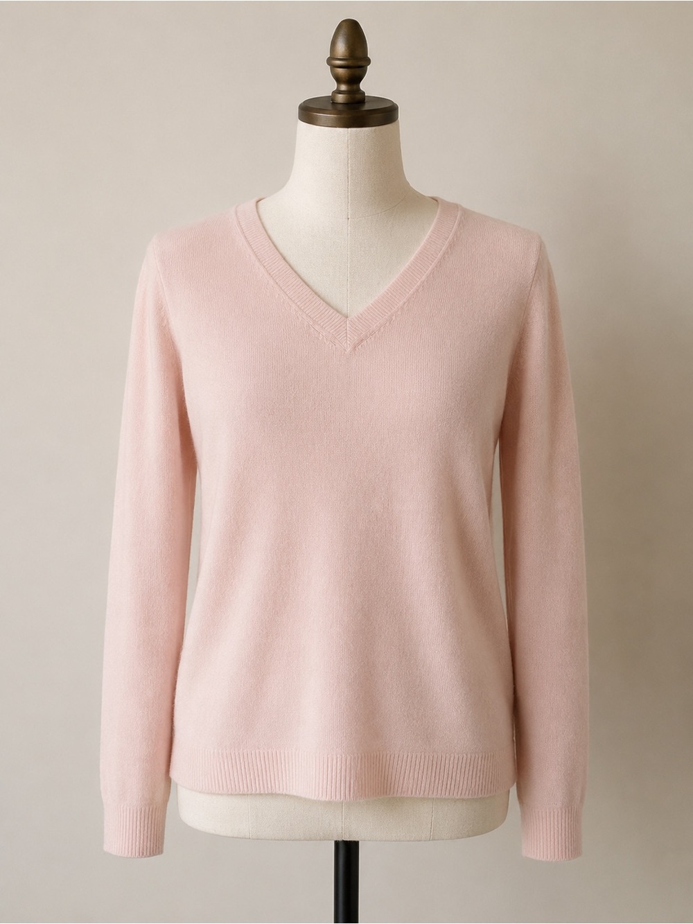 croft & barrow Pale Pink V-Neck Sweater - Picture 2 of 4